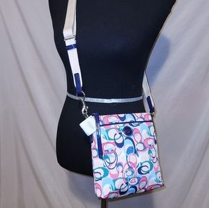 Coach Crossbody Purse 👛 New With Tags Multicolor